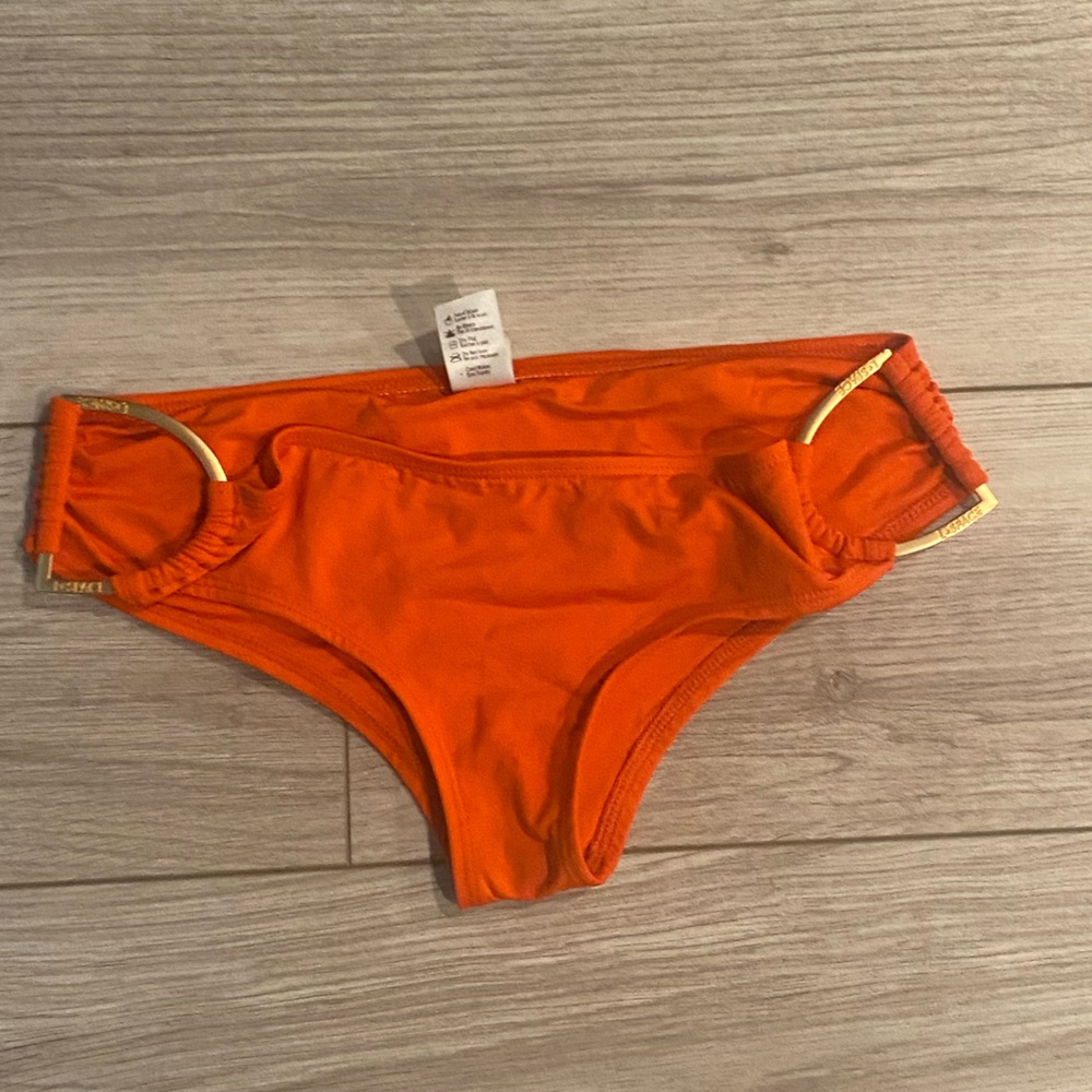 LSPACE swimsuit bottoms